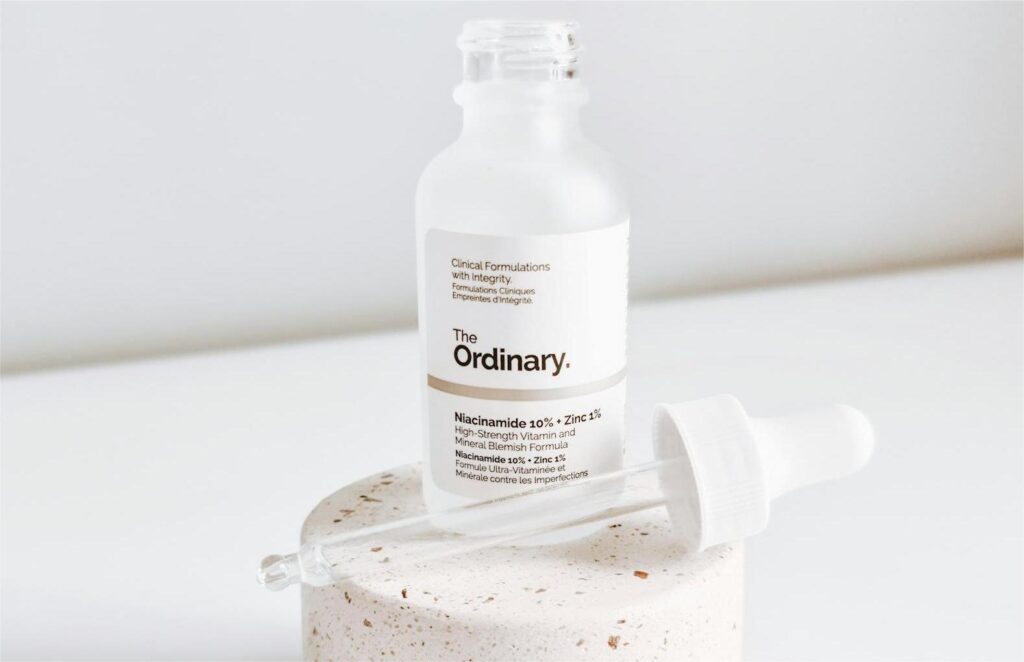 Transform Your Skin with The Ordinary Niacinamide 10% + Zinc 1% Serum (2)